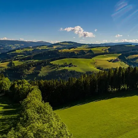 Der Almblick فندق 4*