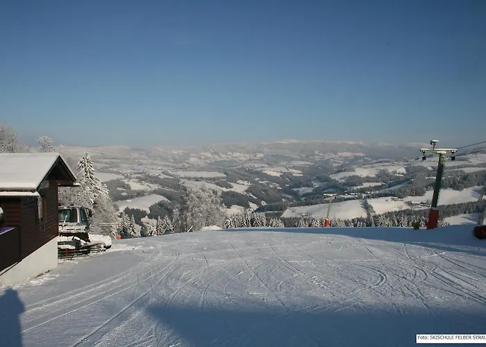 Hotell Der Almblick 4*